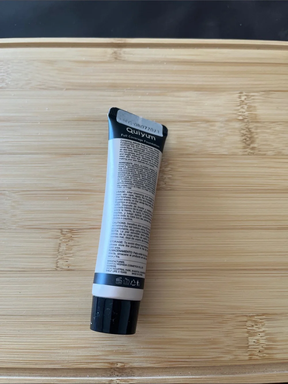 (NWT) Full Coverage Foundation SPF 15 - Medium/Beige